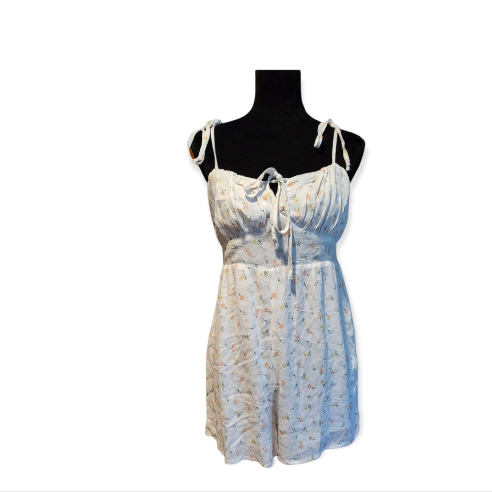 Kendall & Kylie Shorts Romper Large